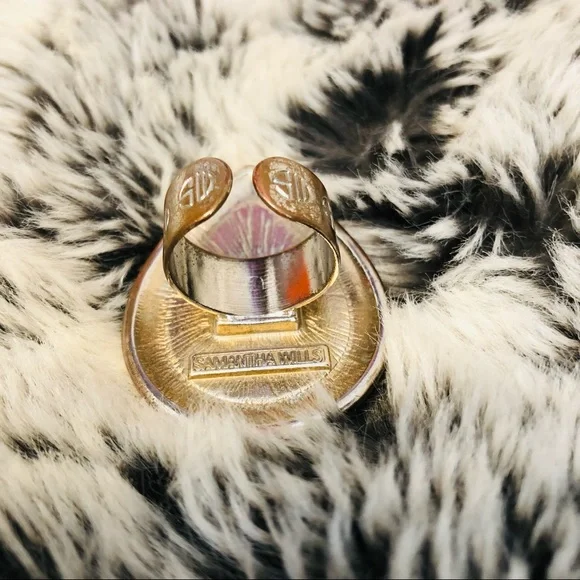 *SOLD* Samantha Wills White & Gold Bohemian Bardot Adjustable Ring w/Wooden Box - Picture 7 of 8